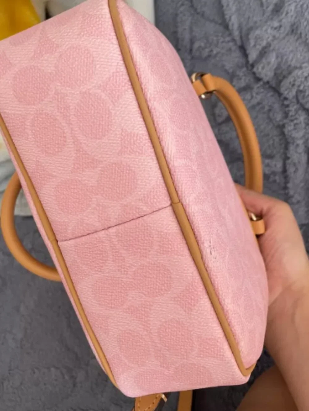 Coach Pink Signature Shoulder Bag Crossbody Purse Used 3 Times